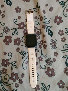 Smart Watch - Fitness Tracker