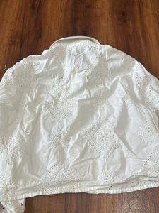 Zara cotton pure white crop shirt