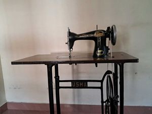 USHA Sewing Machine – Manual (Head Only)