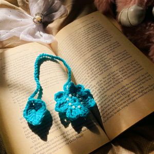 Crochet Flower Bookmark