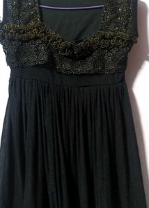 Very Beautiful Black Top
