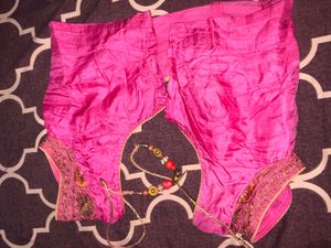 Elegant Pink Saree with Embroidery