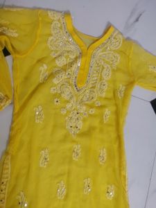 Lukhnowi Kurti