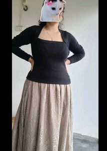 Elegant Beige Patterned Skirt