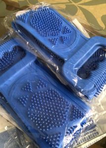 Trending Back Scrubber