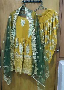 Elegant Mustard Kurta Set