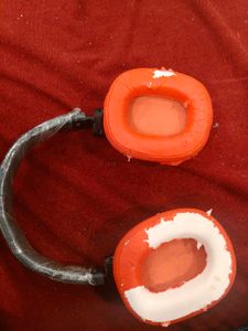 boAt Rockerz 550 wireless over-ear headphones