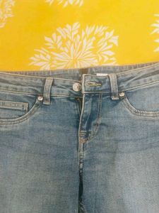 Low Waist Flared Jeans