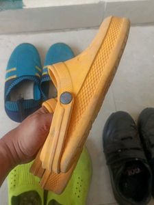 Kids&#39; Shoes Bundle Size - 5