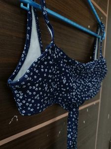 Floral print bra