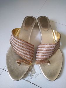 Lady Footwear