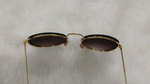Stylish Unique Frame Sunglass