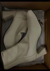 Lulu&Sky Off-White Ankle Boots