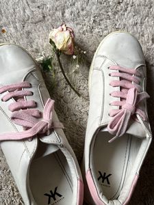 Kook N Keech Sneakers😍
