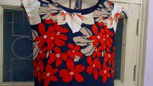 Fresh &amp; Floral Vibes Top🌺
