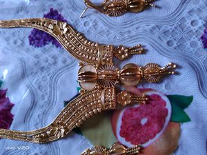 Beautiful Golden Jewellery Set 😍😍
