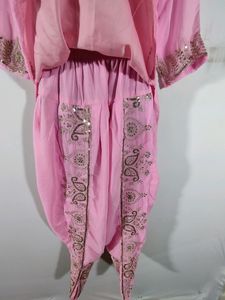 Pink Embroidered Kurta Set (Women&#39;s)