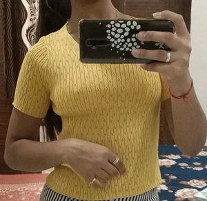 Cool Yellowish Top