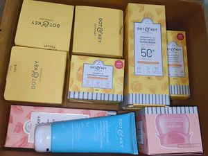 Dot and key moisturizer, sunscreen, serum , facewa
