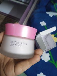Ponds White Beauty Not Used New Hi He