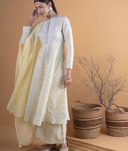 Elegant Printed Kurta Set