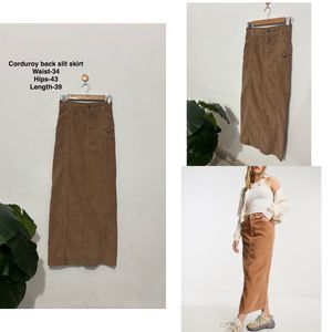 Corduroy Back Slit Skirt