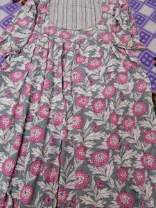 Floral Print nayra cut kurti