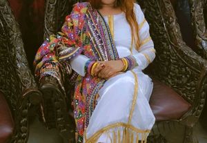 Beautiful White Dress L Size Available