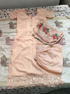 Elegant Peach Kurta Set