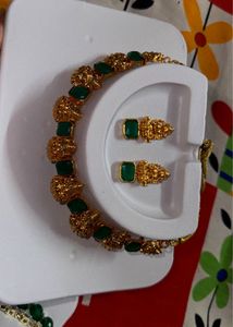 Green &amp; Gold laxmi Jewelry Set