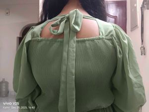 Green Maxi Dress with Puff Sleeves