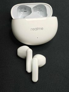 Realme Wireless Earbuds