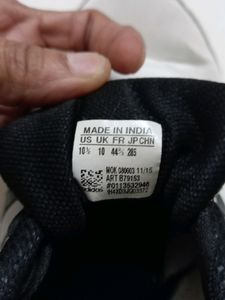 Original Adidas Shoes Left Bottam Grip Missing