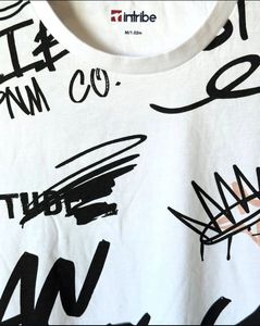 Graphic Print Tee Size : M, XL