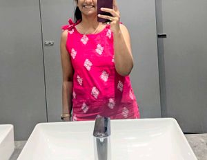 Pink Embroidered Kurta tussle sleeveless
