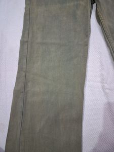 Olive Jeans