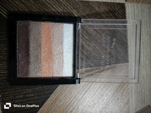Beautiful Pallets And Lipstick