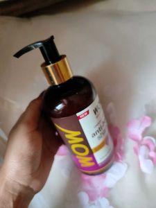 WOW Skin Science Onion Anti-Hairfall Shampoo