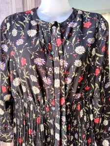 Floral Print Pleated Midi Dress