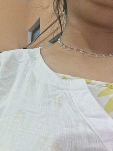 Elegant Crystal Necklace