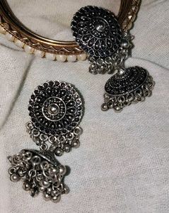 Silver Jhumka Earrings