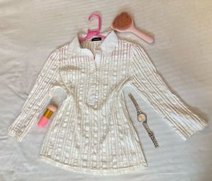 PINTEREST Textured White Collared Cotton Top