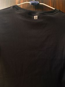 Black Cropped T-Shirt