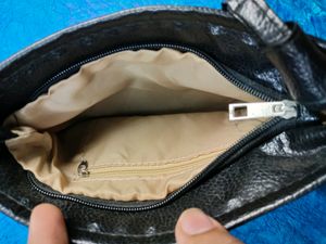 Trendy Women Side Bag 🛍️