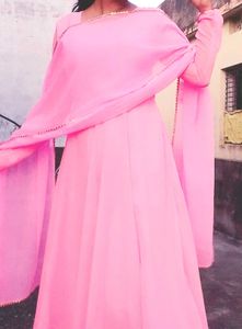 Elegant Pink Kurta Set