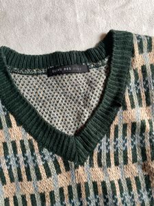 Sweater Vest 🎀