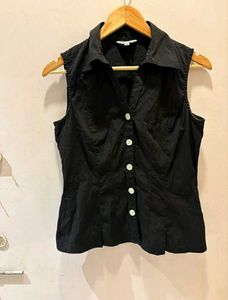 Black Strachable Button-Up Top