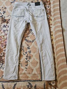 Light Wash Denim Jeans
