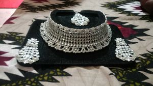 Elegant Silver Choker Set