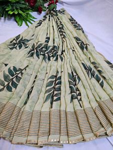 Elegant Green Colour Floral Print Saree with blous